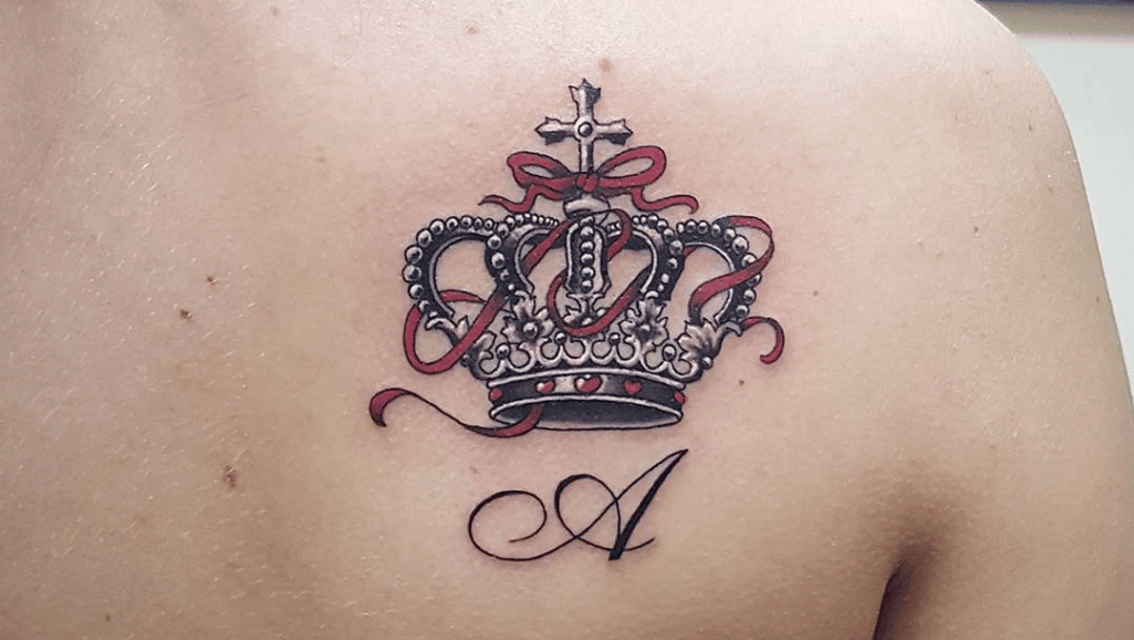 What do crown tattoos mean