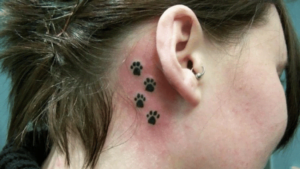 Do behind the ear tattoos hurt