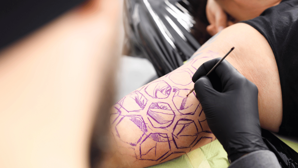 how long to keep a tattoo covered