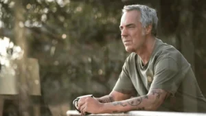Does Titus Welliver have tattoos